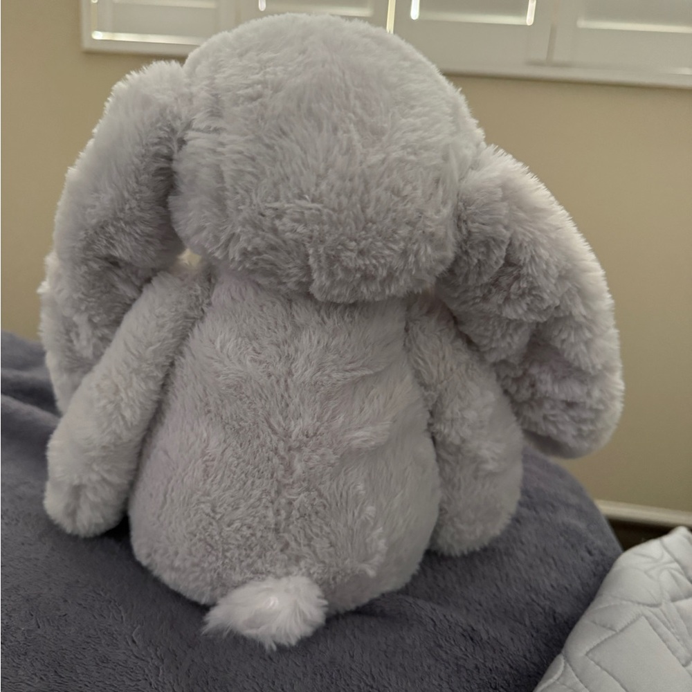 Hugz Lola Bunny - Picture 3 of 5